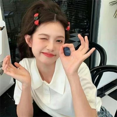 春光灿烂小家丁